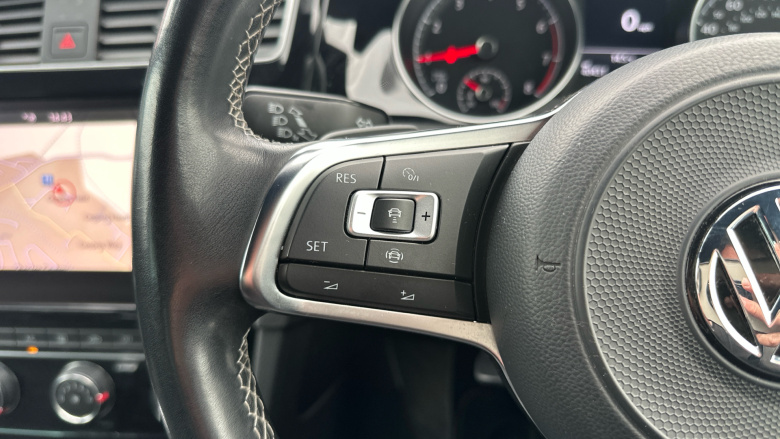 Volkswagen Golf 1.5 TSI EVO 150 R-Line 5dr DSG Petrol Hatchback